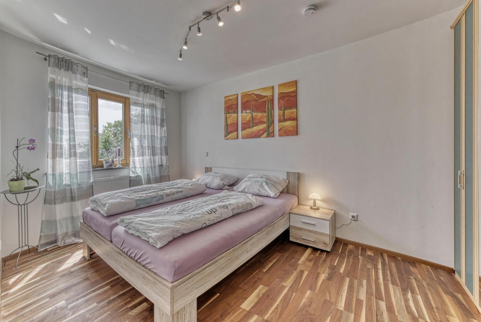 Ferienwohnung Fernblick Neukirchen vorm Wald Ngoại thất bức ảnh